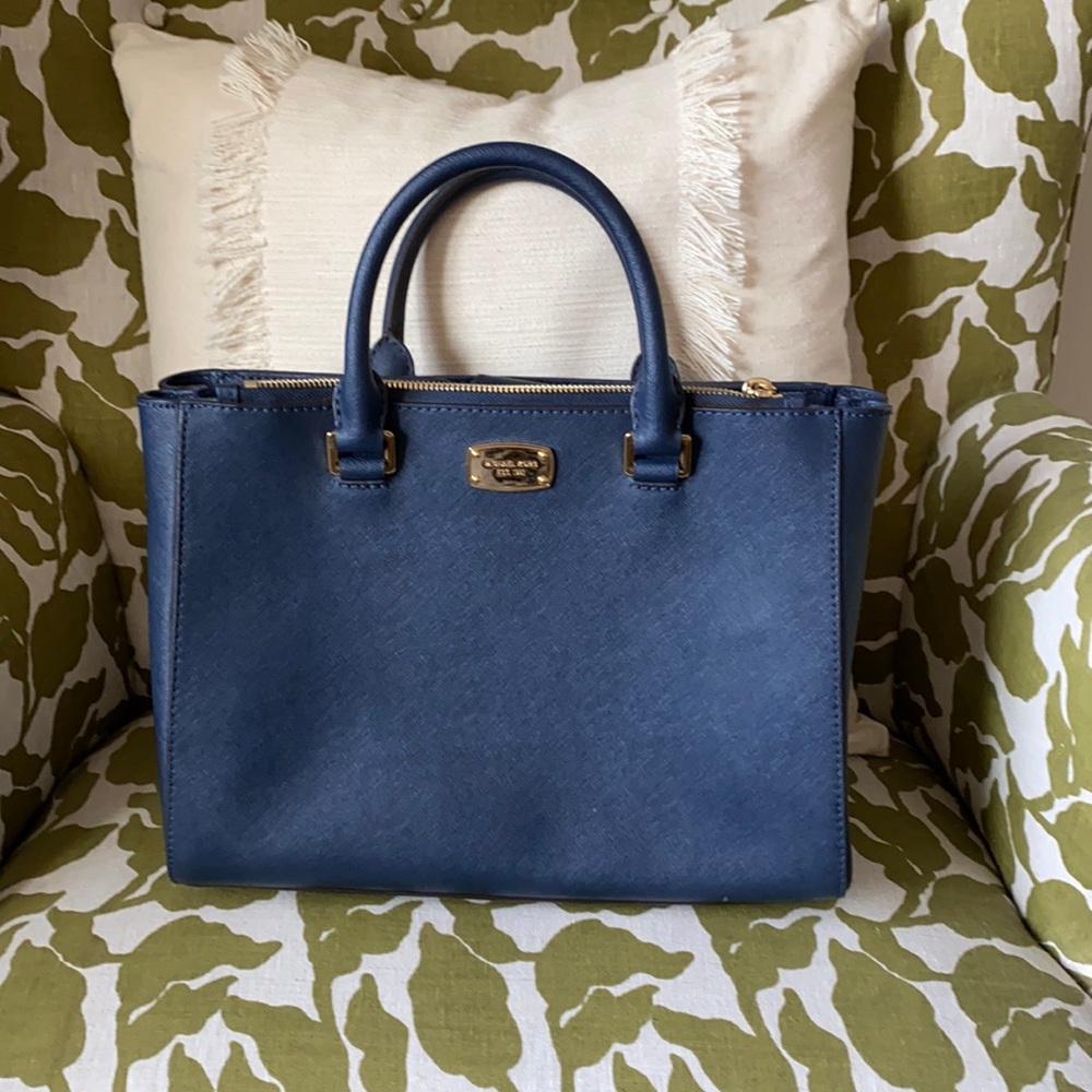 Michael Kors Navy handbag. Only used once.